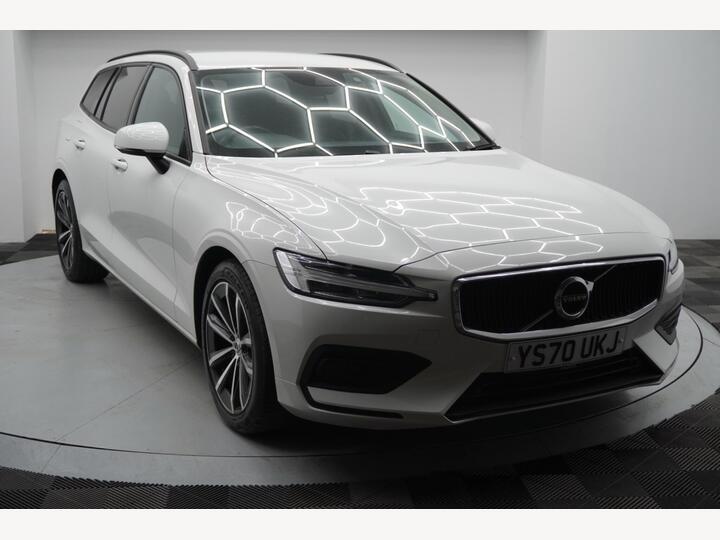 Volvo V60 2.0 B4 MHEV Momentum Auto Euro 6 (s/s) 5dr