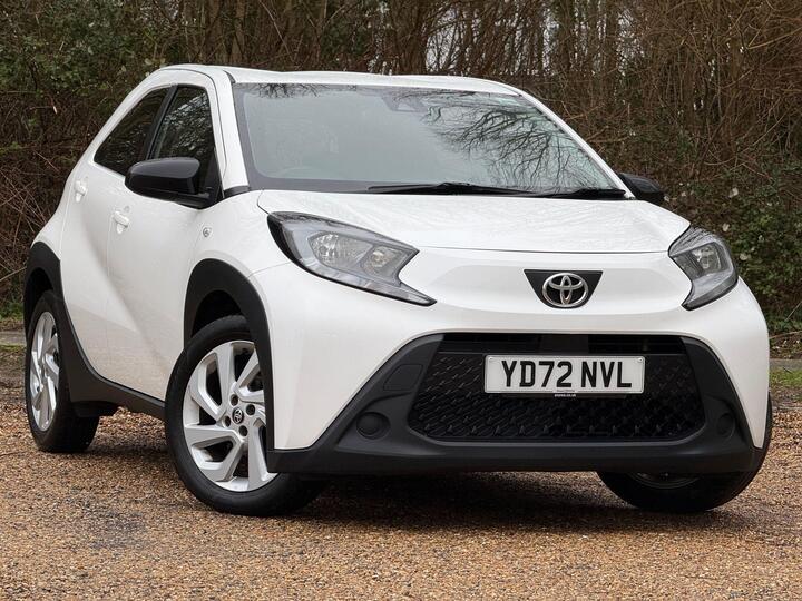 Toyota Aygo X 1.0 VVT-i Pure X-shift Euro 6 (s/s) 5dr