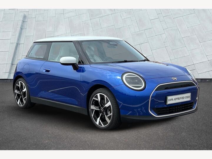 MINI Hatch E 40.7kWh Exclusive Auto 3dr MINI Hatch E 40.7kWh Exclusive Auto 3dr