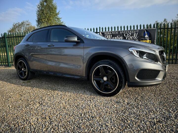 Mercedes-Benz GLA-CLASS 2.1 GLA220d AMG Line 7G-DCT 4MATIC Euro 6 (s/s) 5dr Mercedes-Benz GLA-CLASS 2.1 GLA220d AMG Line 7G-DCT 4MATIC Euro 6 (s/s) 5dr