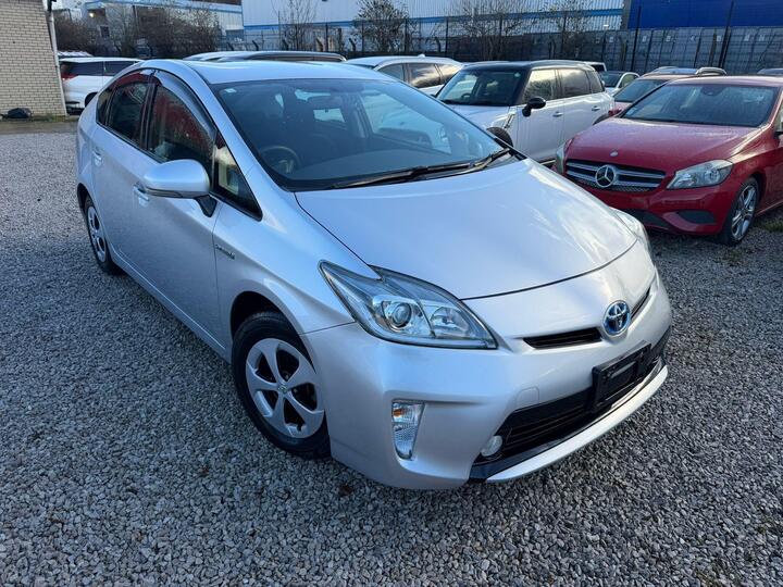 Toyota Prius 1.8 VVT-h T Spirit CVT Euro 5 (s/s) 5dr