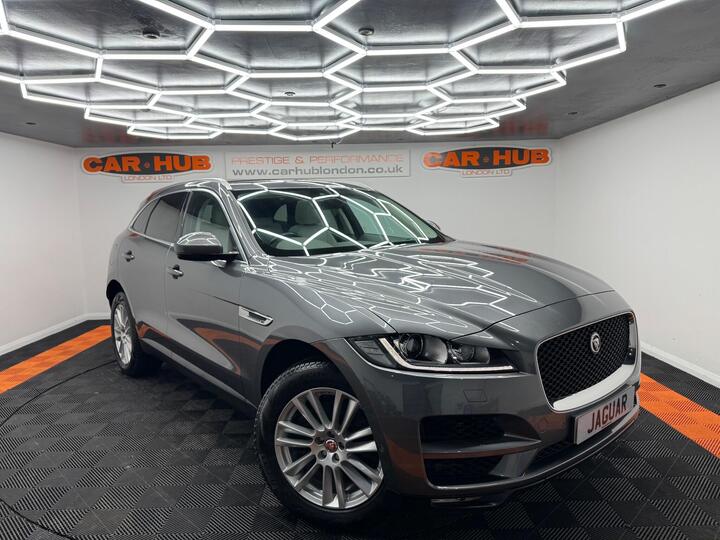 Jaguar F-PACE 3.0 D300 V6 Portfolio Auto AWD Euro 6 (s/s) 5dr