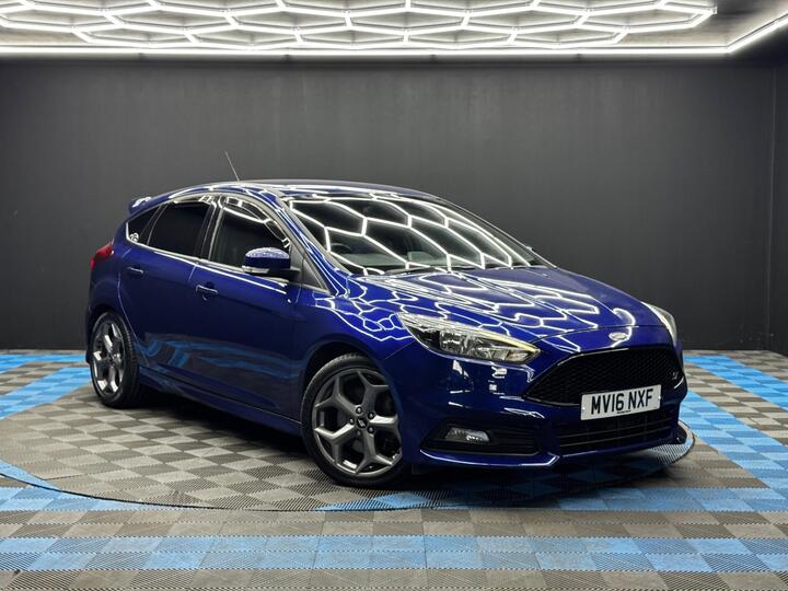 Ford Focus 2.0T EcoBoost ST-2 Euro 6 (s/s) 5dr