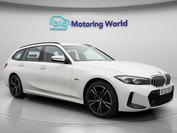 BMW 3 Series 2.0 330e 12kWh M Sport Touring Auto XDrive Euro 6 (s/s) 5dr BMW 3 Series 2.0 330e 12kWh M Sport Touring Auto XDrive Euro 6 (s/s) 5dr
