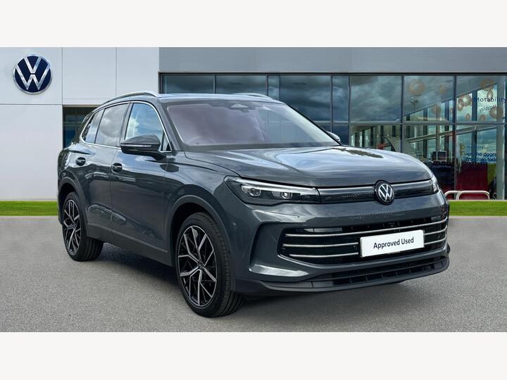 Volkswagen Tiguan 1.5 ETSI MHEV Elegance DSG Euro 6 (s/s) 5dr