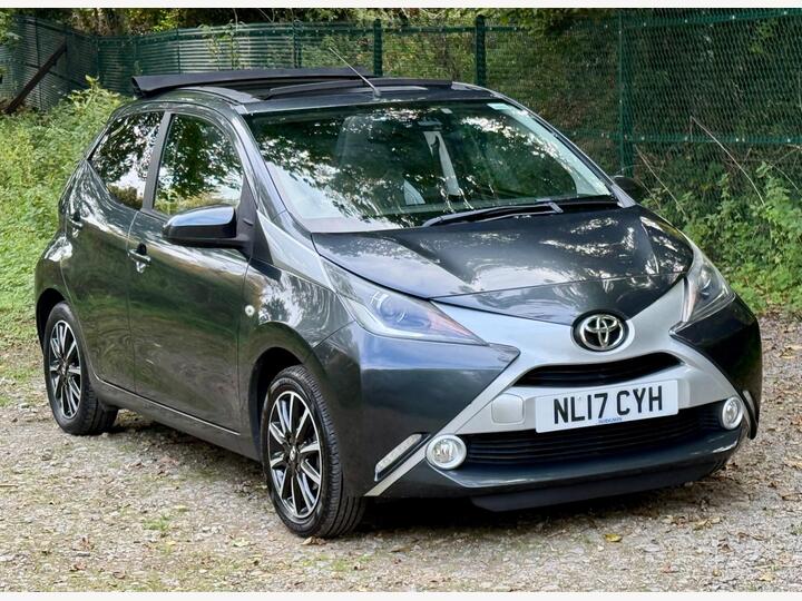 Toyota AYGO 1.0 VVT-i X-style Euro 6 5dr (Safety Sense)