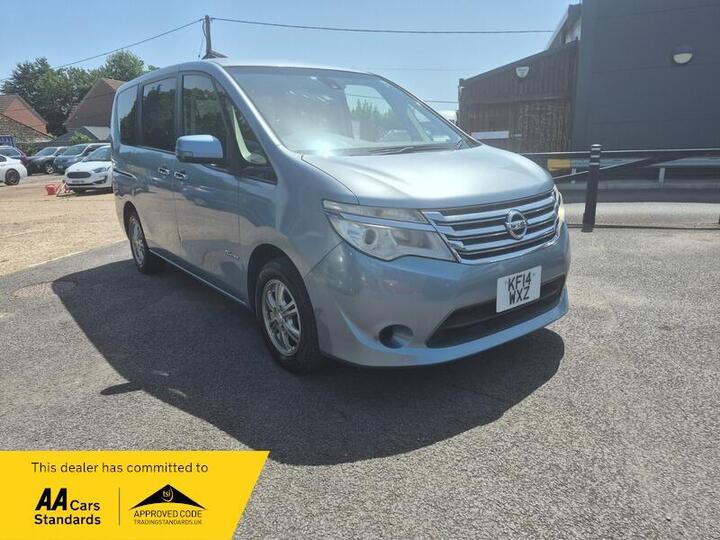 Nissan Serena 2 LITRE  AUTO HYBIRD
