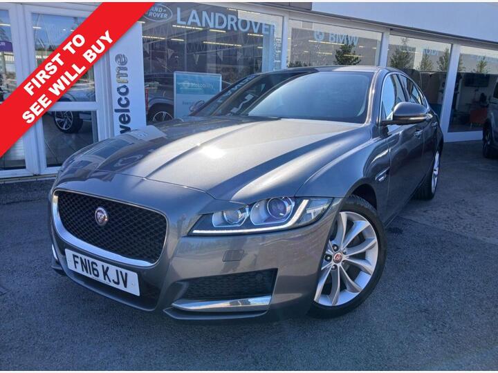 Jaguar XF 2.0d Portfolio Euro 6 (s/s) 4dr