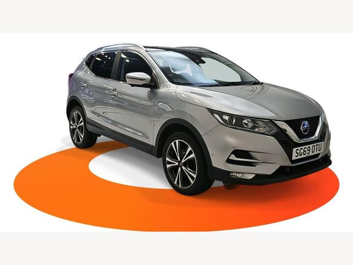 Nissan QASHQAI 1.5 DCi N-Connecta Euro 6 (s/s) 5dr