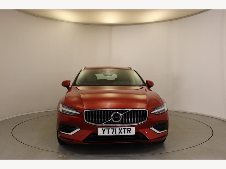Volvo V60 2.0h T6 Recharge 11.6kWh Inscription Auto AWD Euro 6 (s/s) 5dr