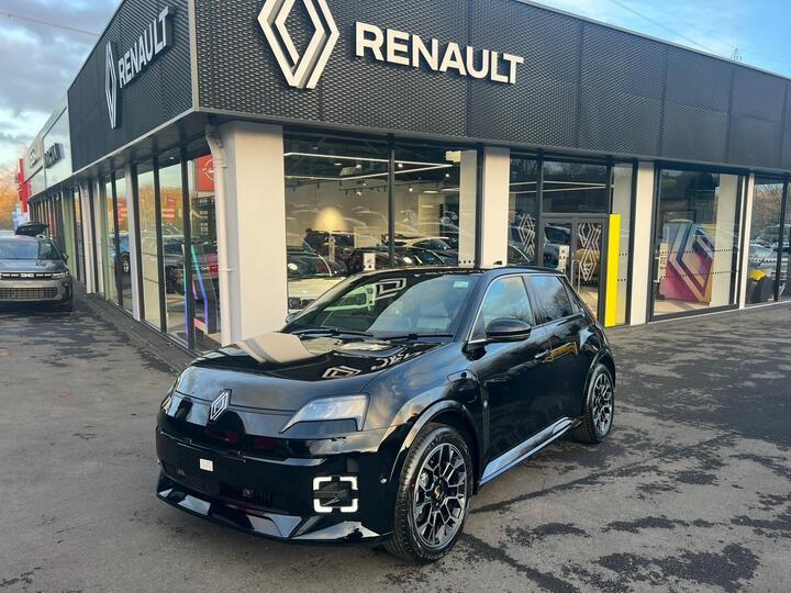 Renault 5 E-Tech Electric Comfort Range 52kWh Roland Garros+ Auto 5dr