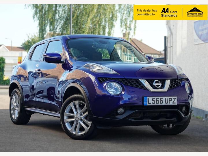 Nissan Juke 1.6 N-Connecta XTRON Euro 6 5dr