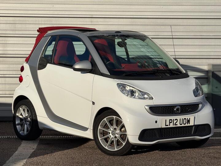 Smart Fortwo 1.0 MHD Passion Cabriolet SoftTouch Euro 5 (s/s) 2dr