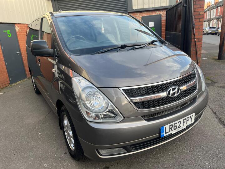 Hyundai I800 2.5 CRDi Style Euro 5 5dr