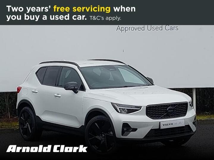 Volvo XC40 2.0 B3 MHEV Plus Black Edition DCT Auto Euro 6 (s/s) 5dr