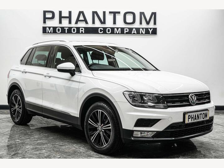 Volkswagen TIGUAN 2.0 TDI BlueMotion Tech SE Navigation DSG Euro 6 (s/s) 5dr