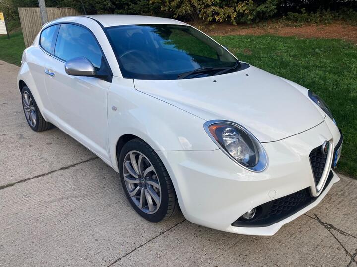 Alfa Romeo MiTo 1.4 TB MultiAir Super TCT Euro 6 (s/s) 3dr Alfa Romeo MiTo 1.4 TB MultiAir Super TCT Euro 6 (s/s) 3dr