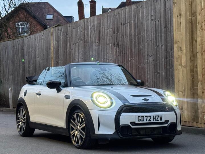MINI Convertible 2.0 Cooper S Exclusive Steptronic Euro 6 (s/s) 2dr