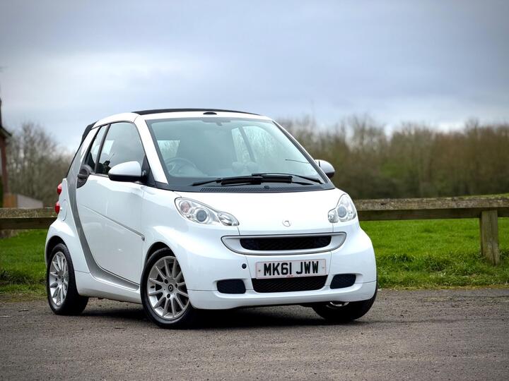 Smart Fortwo 1.0 MHD Passion Cabriolet SoftTouch Euro 5 (s/s) 2dr