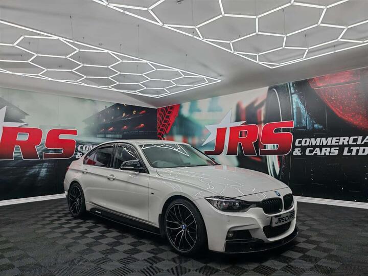 BMW 3 SERIES 3.0 330d M Sport Auto Euro 6 (s/s) 4dr
