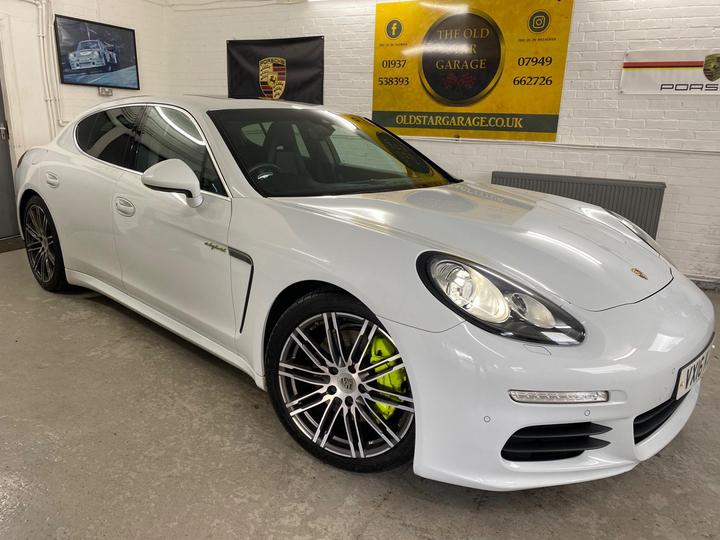 Porsche Panamera 3.0 V6 E-Hybrid S TiptronicS Euro 6 (s/s) 5dr