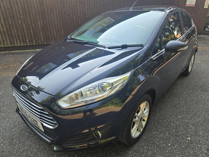 Ford Fiesta 1.25 Zetec Euro 6 5dr