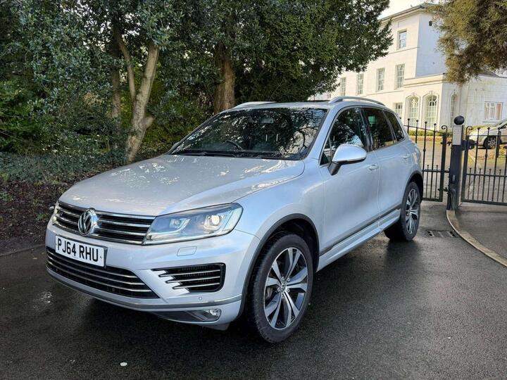 Volkswagen Touareg 3.0 TDI V6 BlueMotion Tech R-Line Tiptronic 4WD Euro 6 (s/s) 5dr
