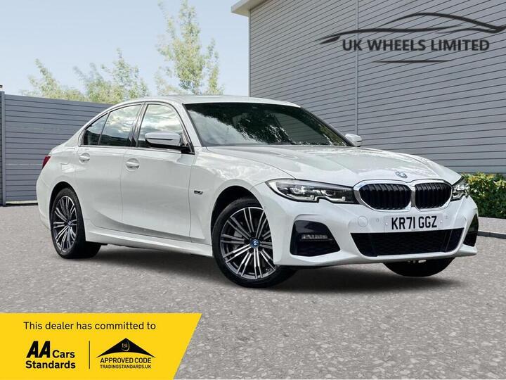 BMW 3 Series 2.0 330e 12kWh M Sport Auto Euro 6 (s/s) 4dr