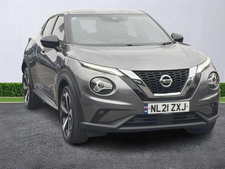 Nissan JUKE 1.0 DIG-T Tekna Euro 6 (s/s) 5dr