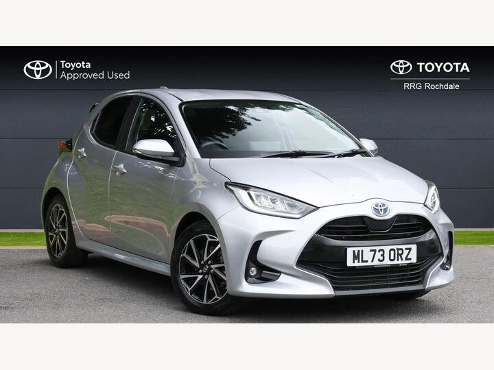 Toyota Yaris 1.5 VVT-h Design E-CVT Euro 6 (s/s) 5dr