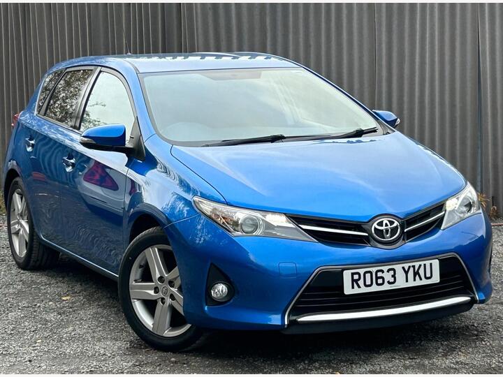 Toyota Auris 1.6 V-Matic Sport Euro 5 5dr Toyota Auris 1.6 V-Matic Sport Euro 5 5dr