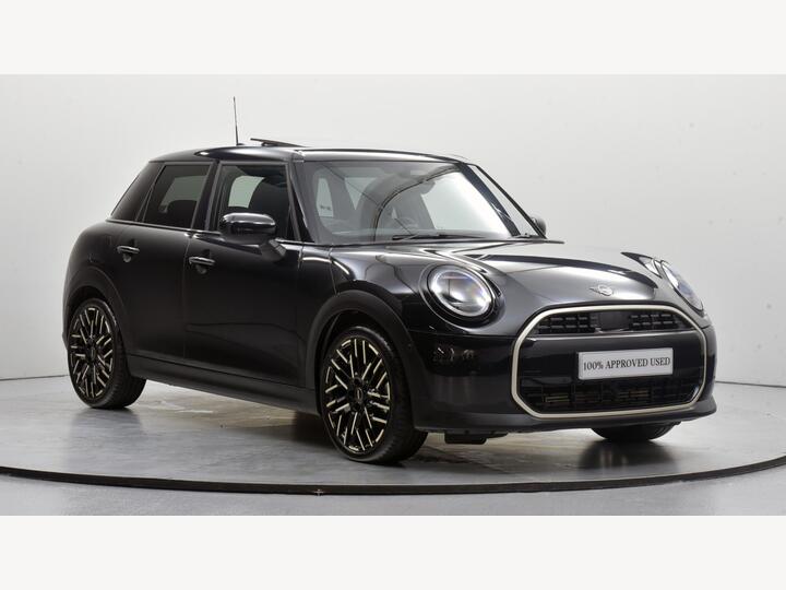 MINI Hatch 1.5C Exclusive Steptronic Euro 6 (s/s) 5dr