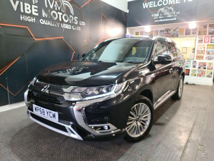 Mitsubishi Outlander 2.4h TwinMotor 13.8kWh 4h CVT 4WD Euro 6 (s/s) 5dr