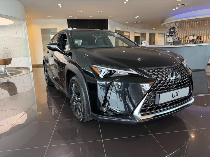 Lexus UX 2.0 300h Premium E-CVT Euro 6 (s/s) 5dr