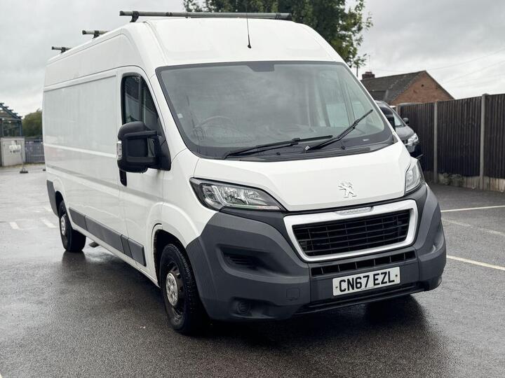 Peugeot BOXER 2.0 BlueHDi 335 Professional Panel Van 5dr Diesel Manual L3 H2 Euro 6 (130 Ps)