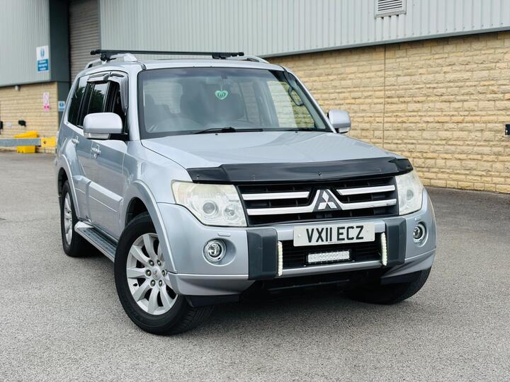 Mitsubishi Shogun 3.2 DI-DC Elegance Auto 4WD Euro 5 5dr LWB