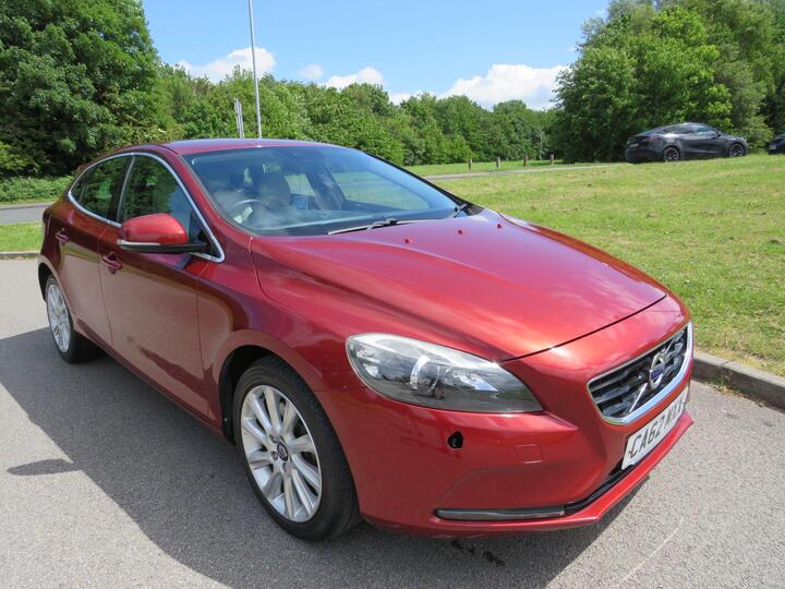 Volvo V40 2.0 D3 SE Lux Geartronic Euro 5 (s/s) 5dr