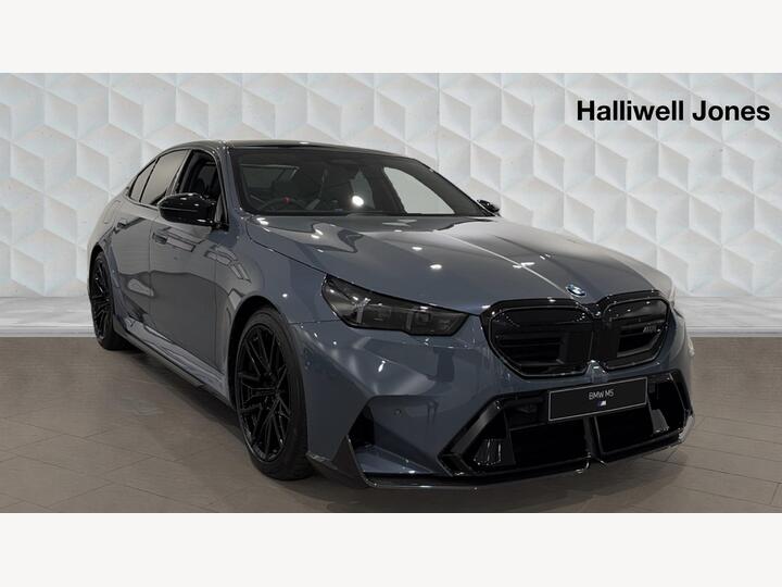 BMW M5 4.4 22.1kWh Steptronic XDrive Euro 6 (s/s) 4dr
