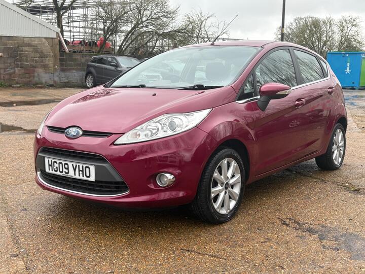 Ford Fiesta 1.25 Zetec 5dr