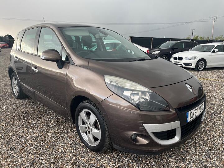 Renault Scenic 1.6 VVT Dynamique TomTom Euro 5 5dr