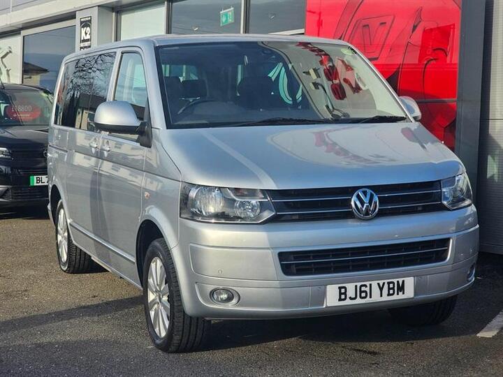 Volkswagen Caravelle 2.0 TDI Executive DSG Euro 5 5dr