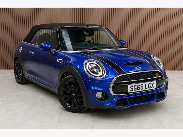 MINI Convertible 2.0 Cooper S Sport Steptronic Euro 6 (s/s) 2dr