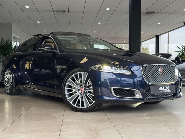 Jaguar XJ 3.0d V6 Autobiography Auto Euro 6 (s/s) 4dr (LWB)