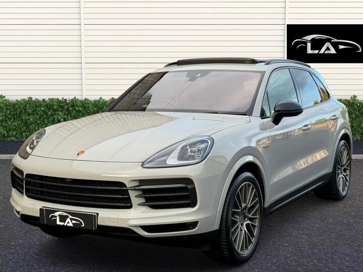 Porsche Cayenne 3.0 V6 E-Hybrid 17.9kWh Platinum Edition TiptronicS 4WD Euro 6 (s/s) 5dr (3.6kW Charger)