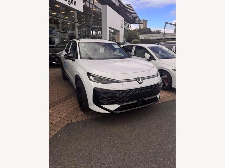 Volkswagen T-Roc 1.5 ETSI MHEV R-Line DSG Euro 6 (s/s) 5dr