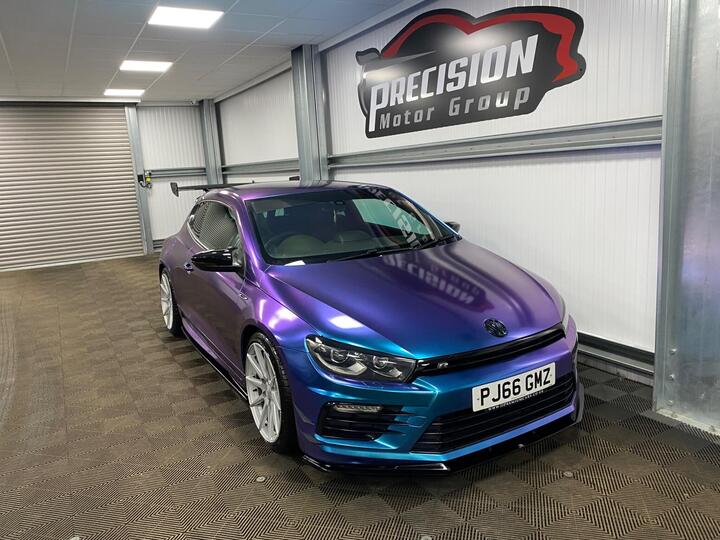 Volkswagen Scirocco 2.0 TSI BlueMotion Tech R DSG Euro 6 (s/s) 3dr Volkswagen Scirocco 2.0 TSI BlueMotion Tech R DSG Euro 6 (s/s) 3dr