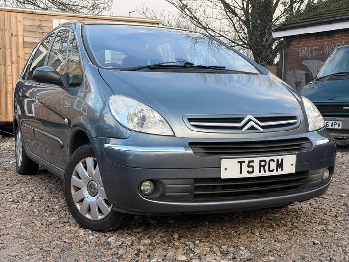 Citroen Xsara Picasso 2.0i 16V Exclusive 5dr