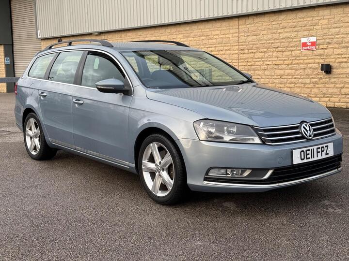 Volkswagen PASSAT 2.0 TDI BlueMotion Tech SE Euro 5 (s/s) 5dr