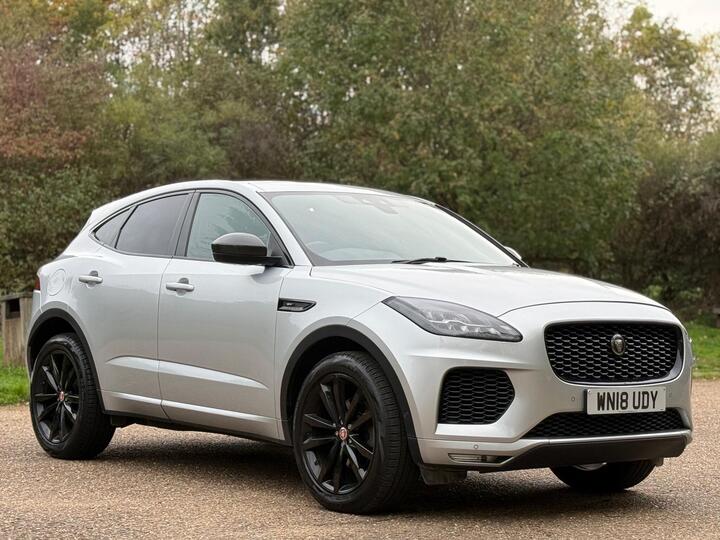 Jaguar E-PACE 2.0 D180 R-Dynamic SE Auto AWD Euro 6 (s/s) 5dr Jaguar E-PACE 2.0 D180 R-Dynamic SE Auto AWD Euro 6 (s/s) 5dr