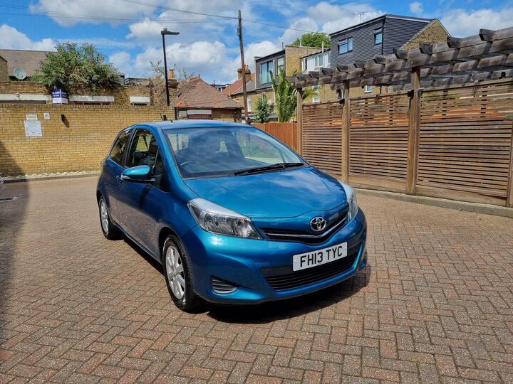Toyota Yaris 1.33 Dual VVT-i TR Euro 5 3dr